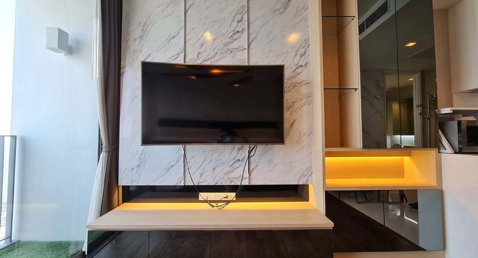 For rent スタジオ condo in Sathon, Bangkok
