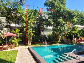 For sale 4 bed retail Space in Hua Hin, Prachuap Khiri Khan