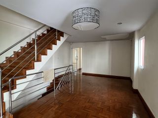 For rent 3 bed retail Space in Mueang Chiang Mai, Chiang Mai