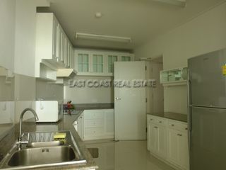 For rent 3 Beds condo in Bang Lamung, Chonburi