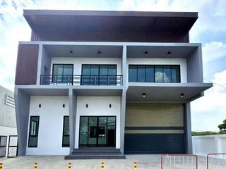 For sale warehouse in Lam Luk Ka, Pathum Thani