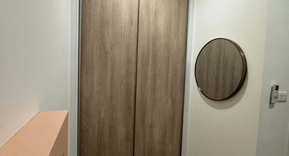 For rent 2 bed condo in Phaya Thai, Bangkok