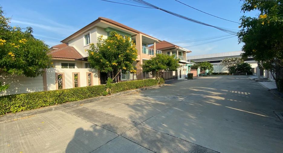 For sale 4 bed house in Sai Noi, Nonthaburi
