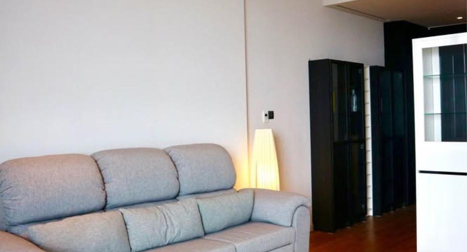 For rent 1 bed condo in Khlong San, Bangkok