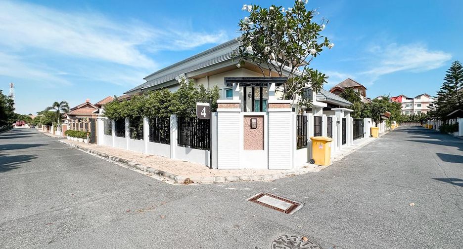 For sale 3 bed house in Bang Lamung, Chonburi