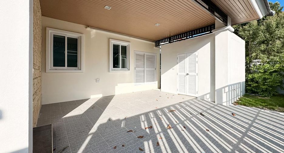 For sale 3 bed house in Bang Lamung, Chonburi