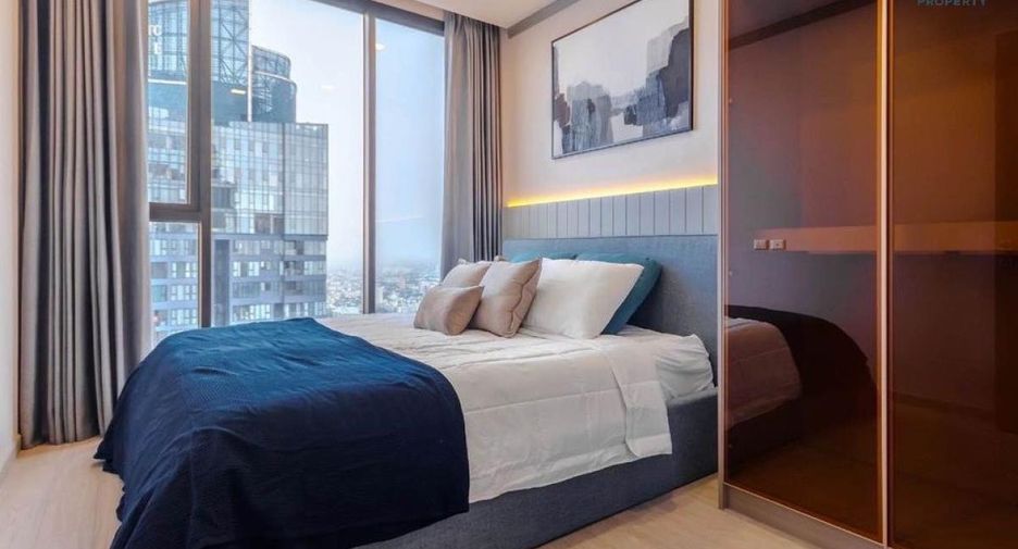 For rent 3 bed condo in Huai Khwang, Bangkok