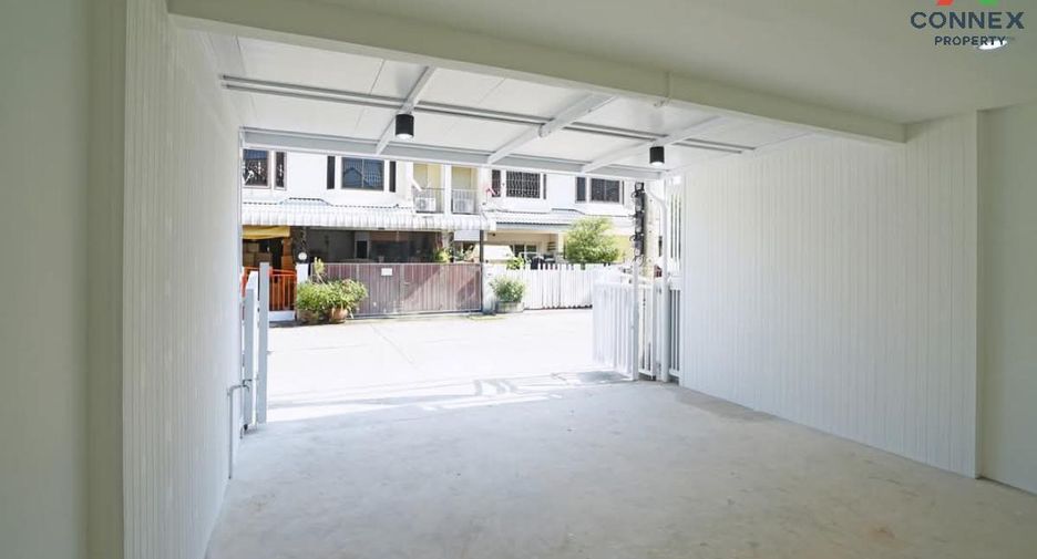 For sale 3 bed house in Pak Kret, Nonthaburi
