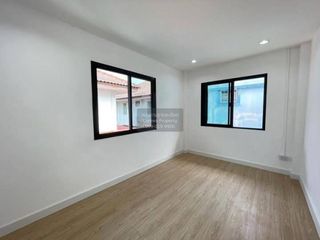 Продажа 3 спальни дом в Банг Бон, Бангкок
