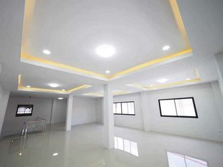 For rent and for sale warehouse in Krathum Baen, Samut Sakhon
