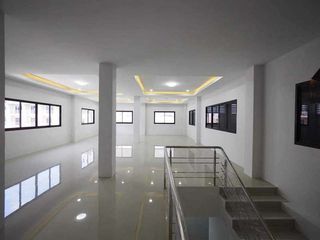 For rent and for sale warehouse in Krathum Baen, Samut Sakhon