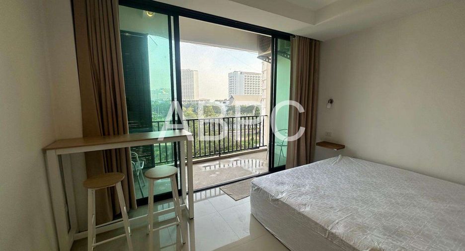 For sale 1 bed condo in Bang Lamung, Chonburi