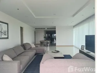 For rent 3 Beds condo in Yan Nawa, Bangkok