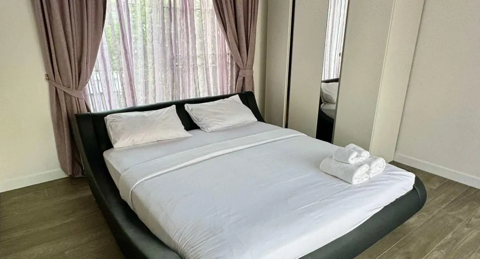 For rent 3 bed townhouse in Thalang, Phuket