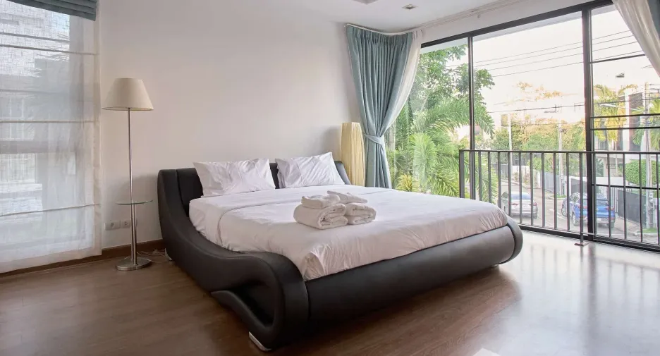 For rent 3 bed townhouse in Thalang, Phuket