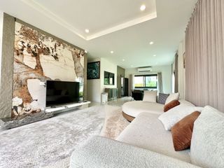 For rent 4 Beds house in Mueang Phuket, Phuket
