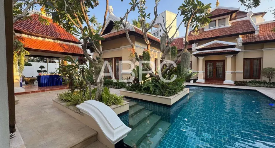 Продажа 2 спальни дом в Na Jomtien, Паттайя