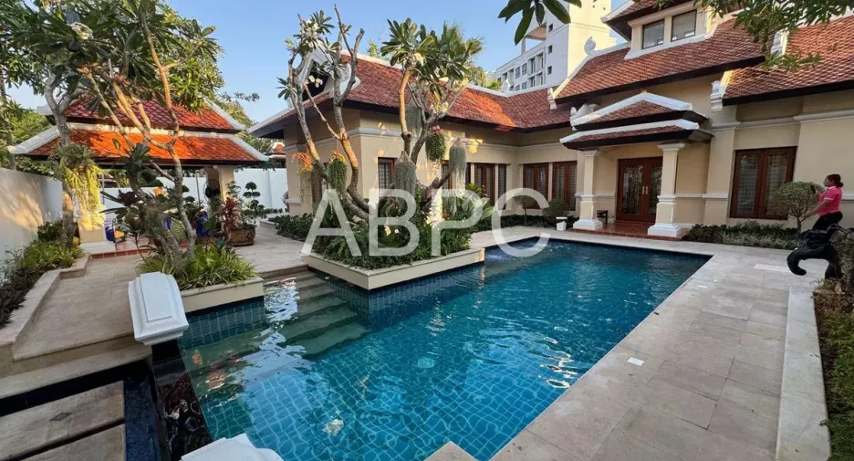 Продажа 2 спальни дом в Na Jomtien, Паттайя
