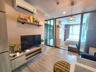For sale 2 Beds condo in Mueang Samut Prakan, Samut Prakan