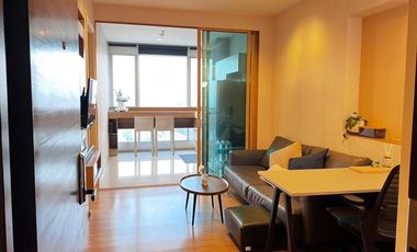 For rent 1 bed condo in Phaya Thai, Bangkok