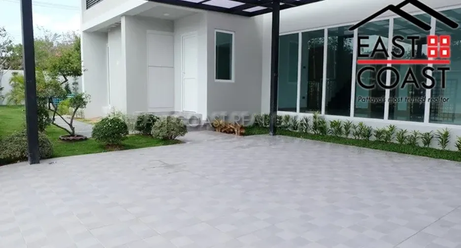 For rent and for sale 4 bedrooms house in Bang Lamung, Chonburi