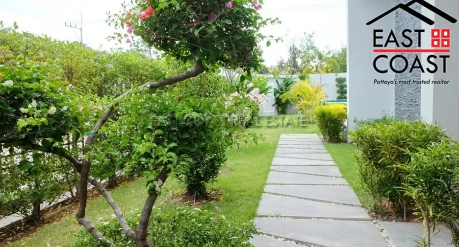 For rent and for sale 4 bedrooms house in Bang Lamung, Chonburi