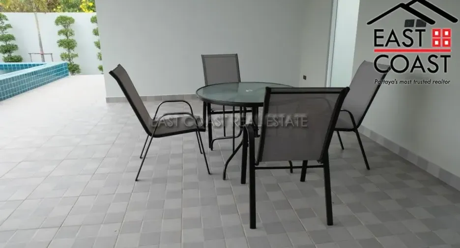 For rent and for sale 4 bedrooms house in Bang Lamung, Chonburi
