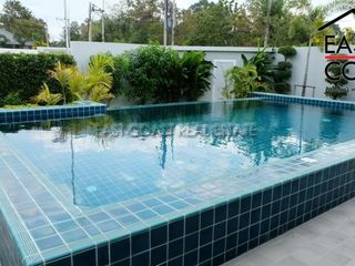 À vendre et à louer 4 chambres maison à Bang Lamung, Chonburi