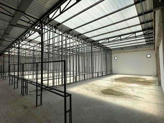 For rent warehouse in Sai Noi, Nonthaburi