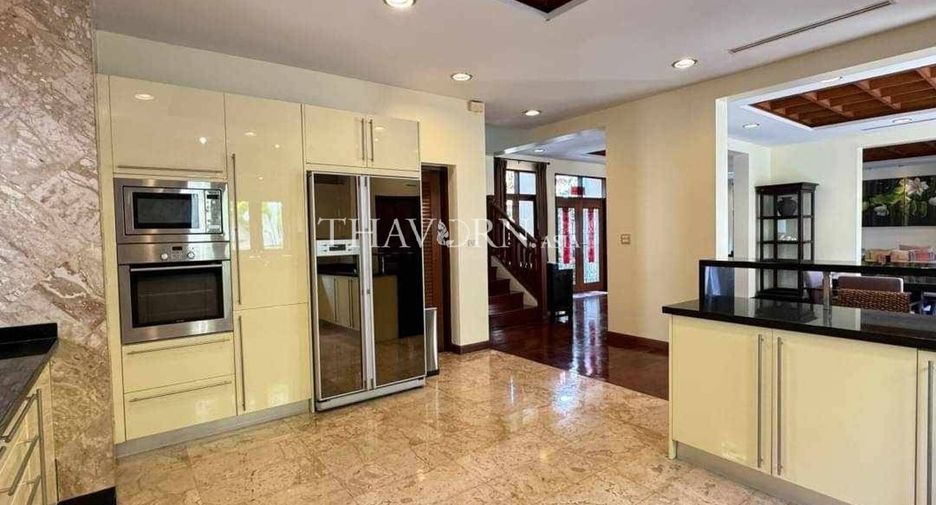 Haus zum Kauf mit 3 Zimmer in Sattahip, Chonburi