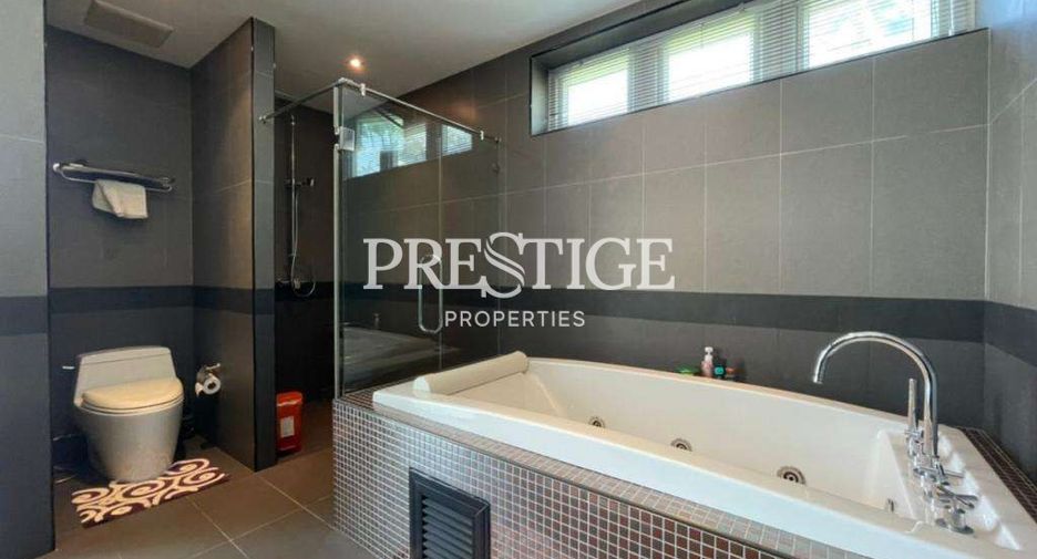 For sale 5 bedrooms house in Bang Lamung, Chonburi