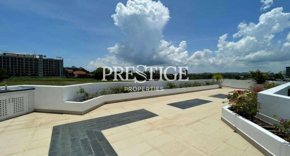 For sale 5 bedrooms house in Bang Lamung, Chonburi
