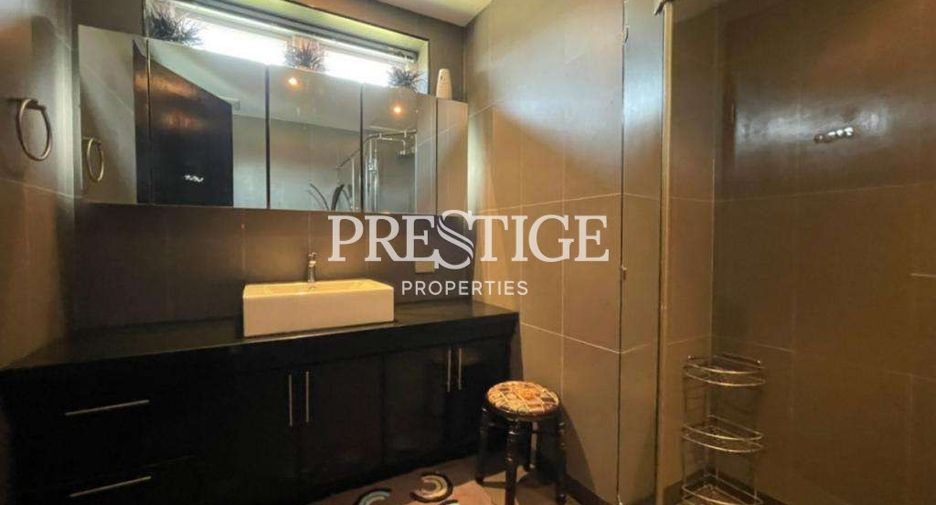 For sale 5 bedrooms house in Bang Lamung, Chonburi