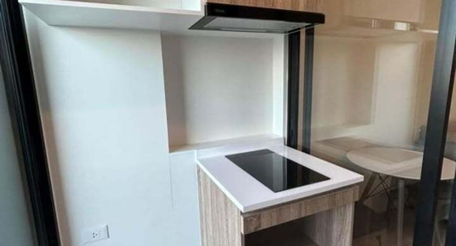 For rent 1 Beds condo in Bangkok Noi, Bangkok