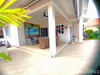 For sale 3 bed villa in Cha Am, Phetchaburi