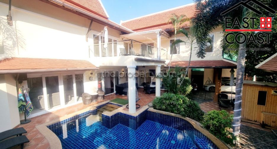 For sale 4 bedrooms house in Bang Lamung, Chonburi