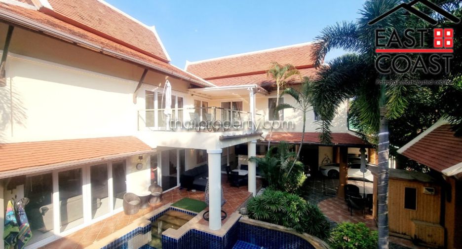 For sale 4 bedrooms house in Bang Lamung, Chonburi