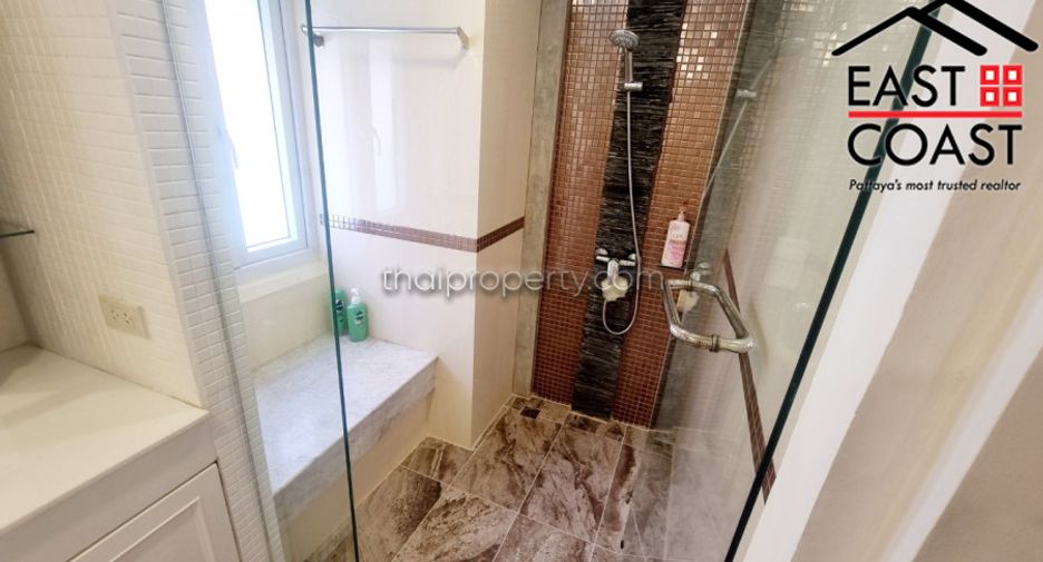 For sale 4 bedrooms house in Bang Lamung, Chonburi