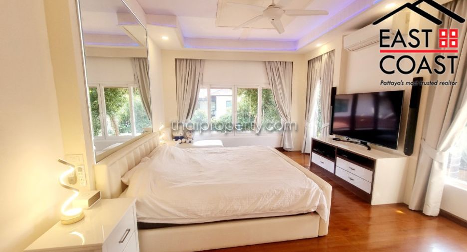 For sale 4 bedrooms house in Bang Lamung, Chonburi