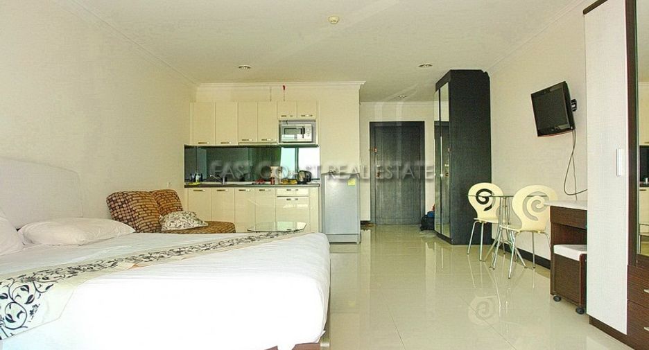 For sale studio condo in Bang Lamung, Chonburi