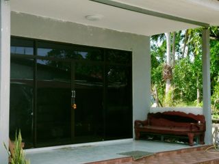 For rent 2 bed townhouse in Thai Mueang, Phang Nga