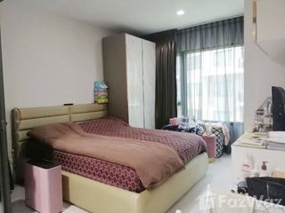For sale 1 bed condo in Yan Nawa, Bangkok