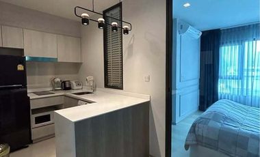 For sale 1 bed condo in Pathum Wan, Bangkok