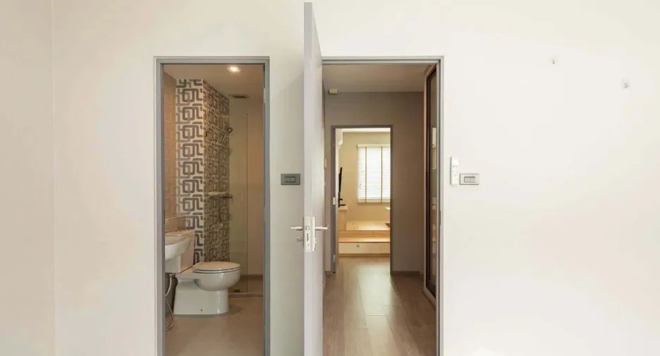 For rent 3 Beds townhouse in Lat Phrao, Bangkok