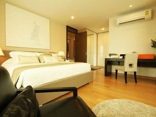 For rent 3 bed condo in Watthana, Bangkok