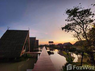For sale 10 bed hotel in Klaeng, Rayong