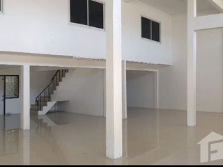 For sale 9 bed retail Space in Mueang Ratchaburi, Ratchaburi