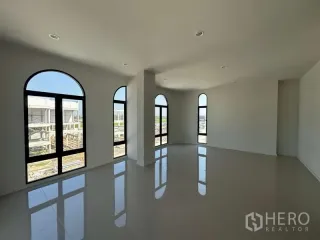 出售 仓库 在 Lam Luk Ka, Pathum Thani