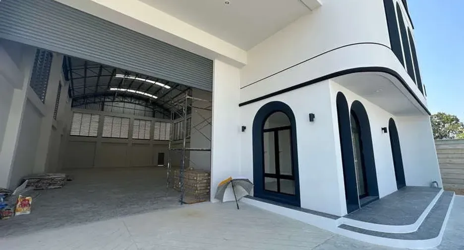 Almacén en venta en Lam Luk Ka, Pathum Thani