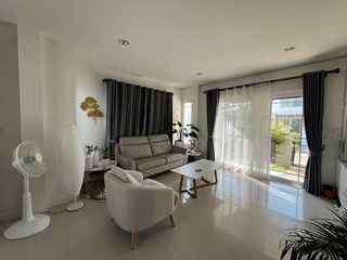 For rent 3 Beds house in Bang Kapi, Bangkok